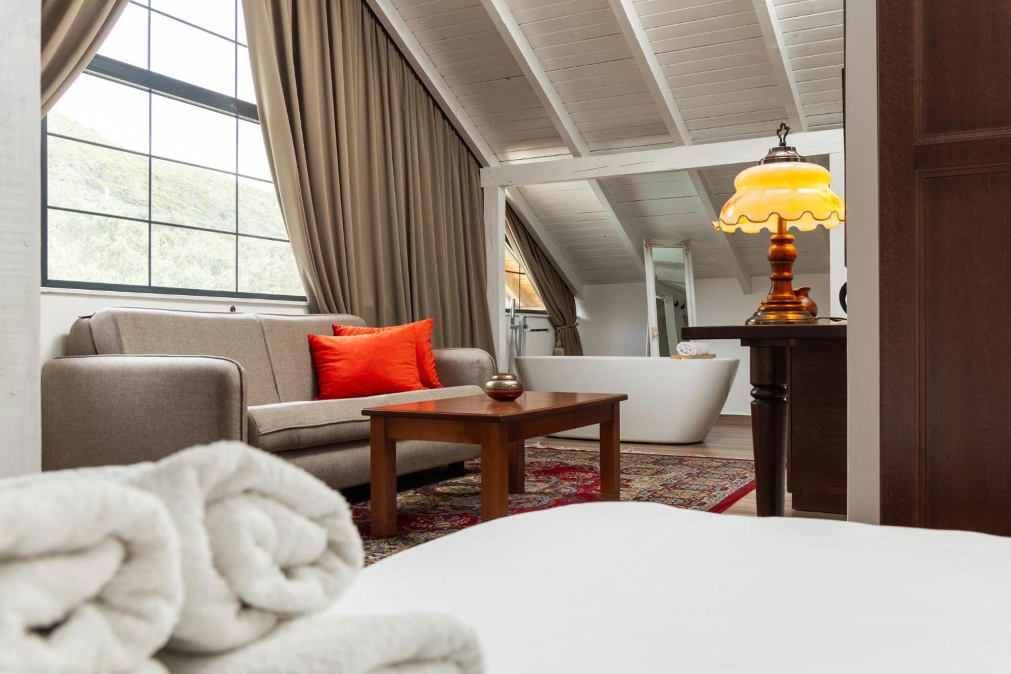 Mashtra - The Olive House Hotel Улцин Екстериор снимка