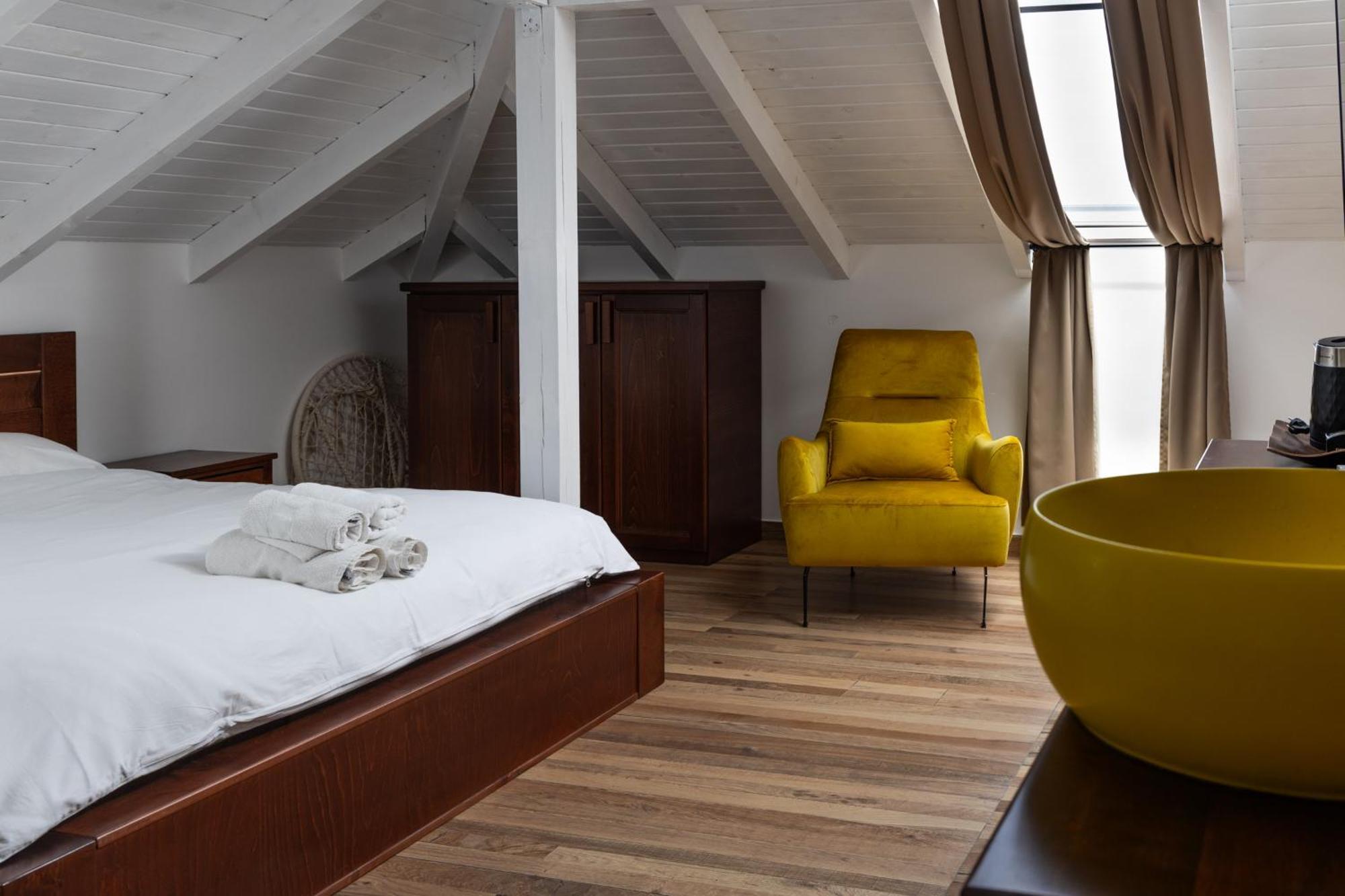 Mashtra - The Olive House Hotel Улцин Екстериор снимка